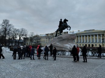 Наши в Санкт-Петербурге
