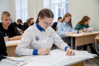 Наши в Пскове на региональном этапе Всероссийской олимпиады по вопросам избирательного права «Софиум»